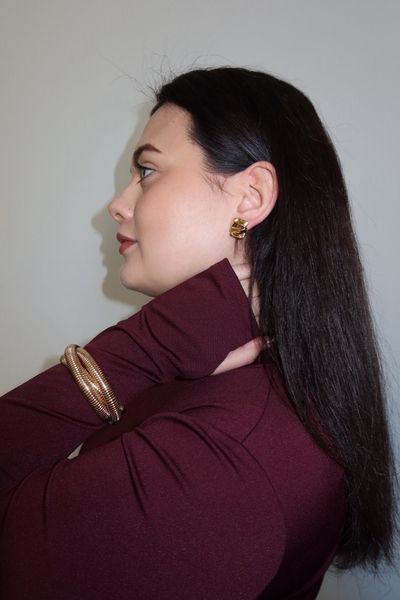 Сережки жаті квадрат
