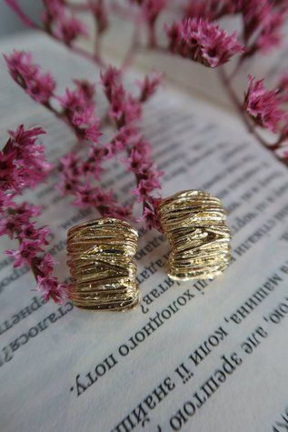 Сережки круасан Можна продати фото